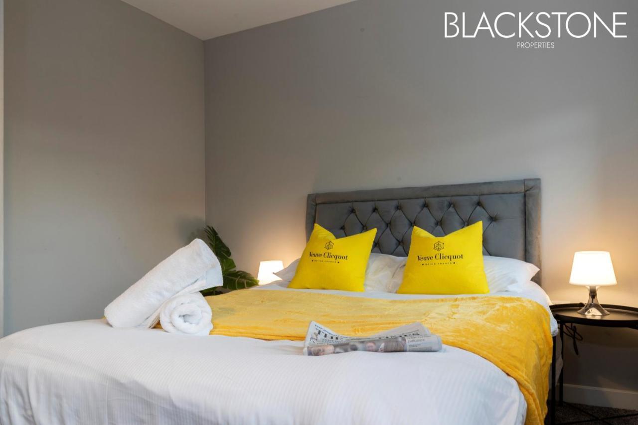 Holiday home Champagne House - 4 Bed 2 Sofa Beds By Bpne Darlington (Durham)