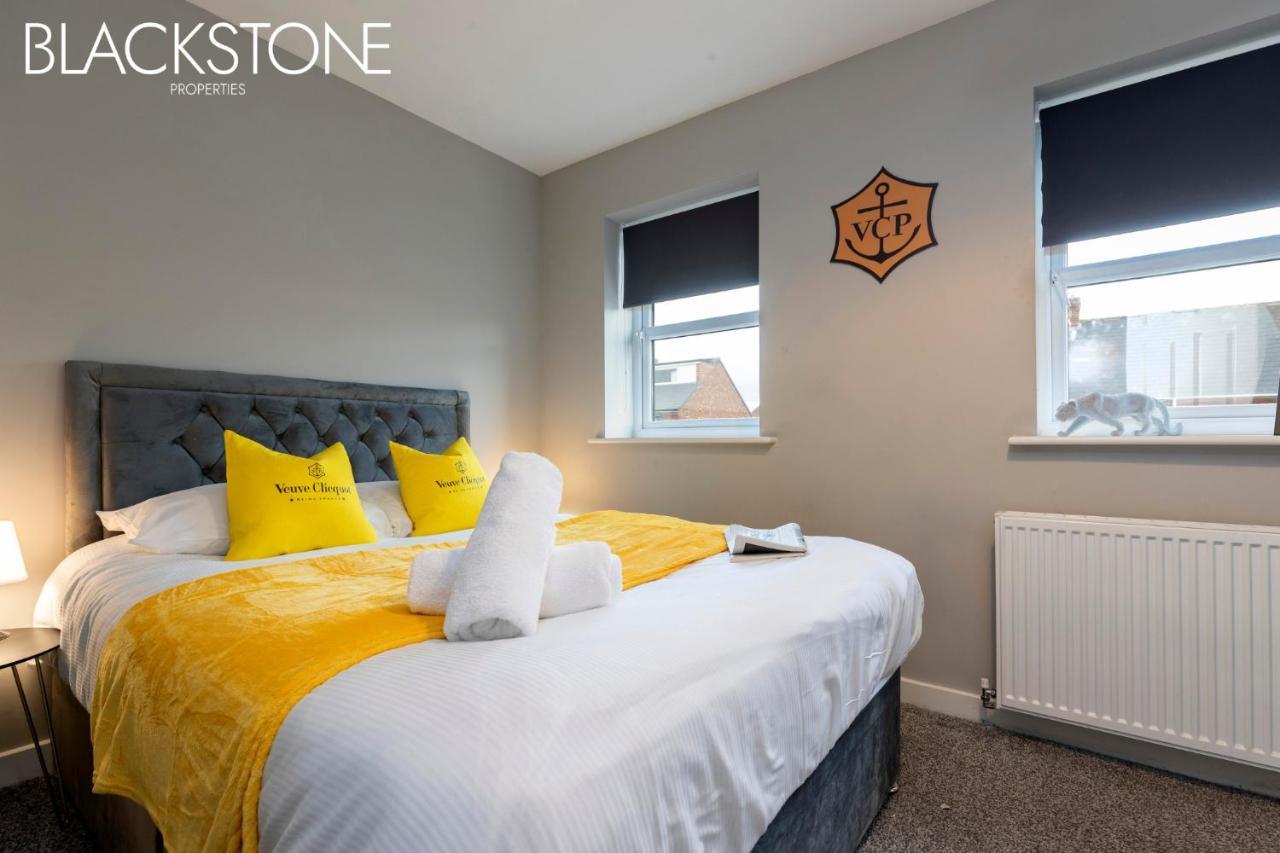 Holiday home Champagne House - 4 Bed 2 Sofa Beds By Bpne *